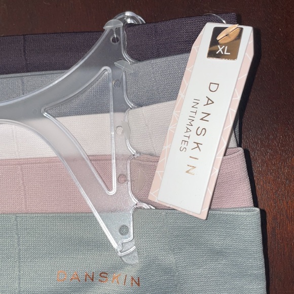 Danskin 5 pack - Picture 2 of 3